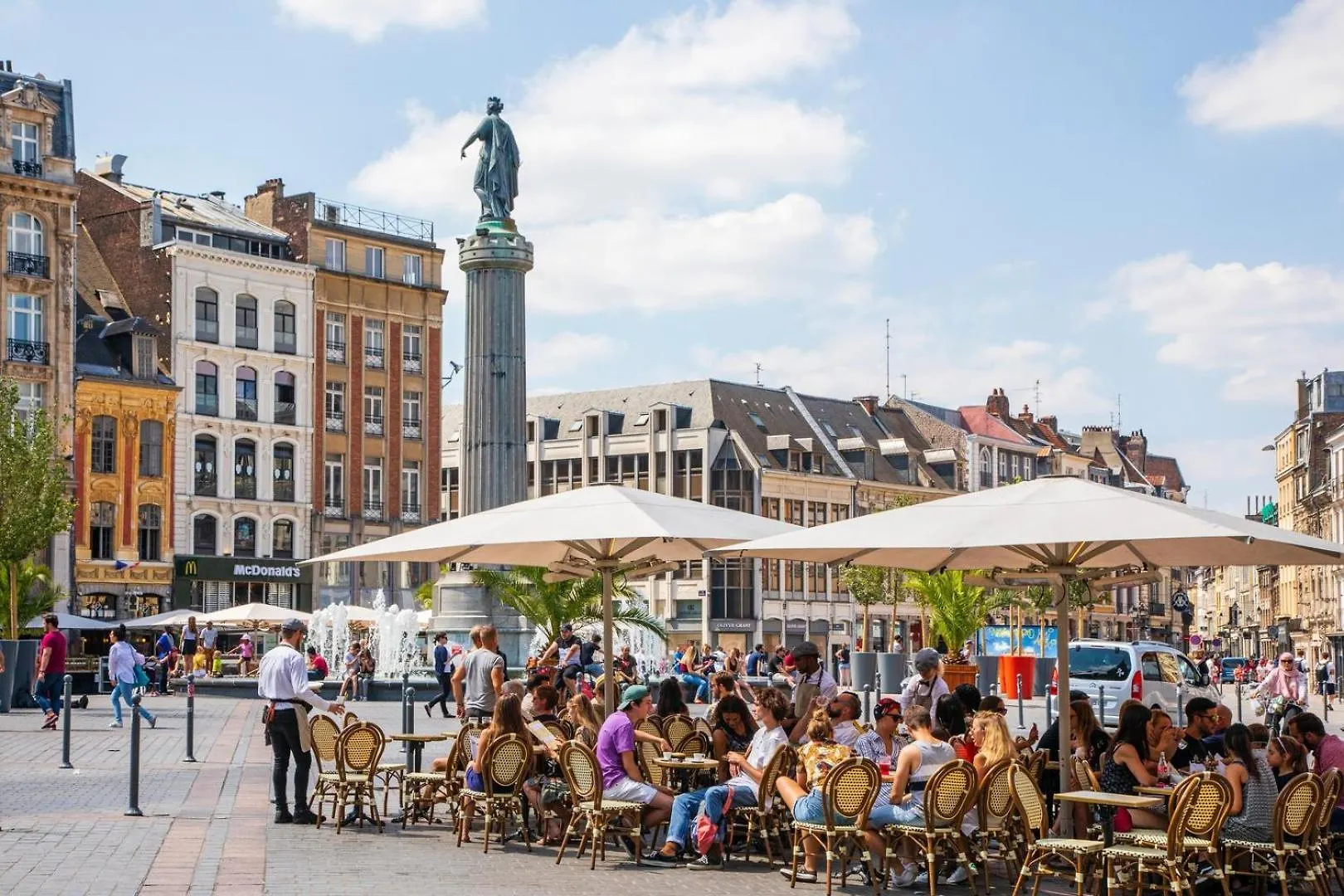 Lille Gares Studio Avec Parking Securise Apartment